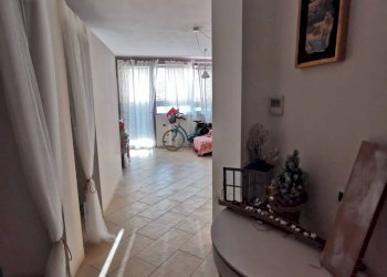 Foto 1 - Ufficio via Aurelia SS 1, Camaiore - foto 1