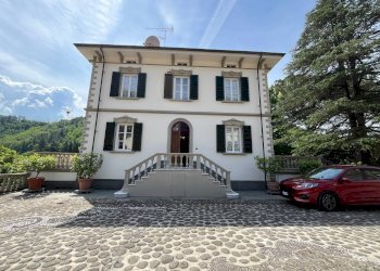 Foto 2 - Villa a Schiera via di lima
 
1, Bagni di Lucca - foto 2