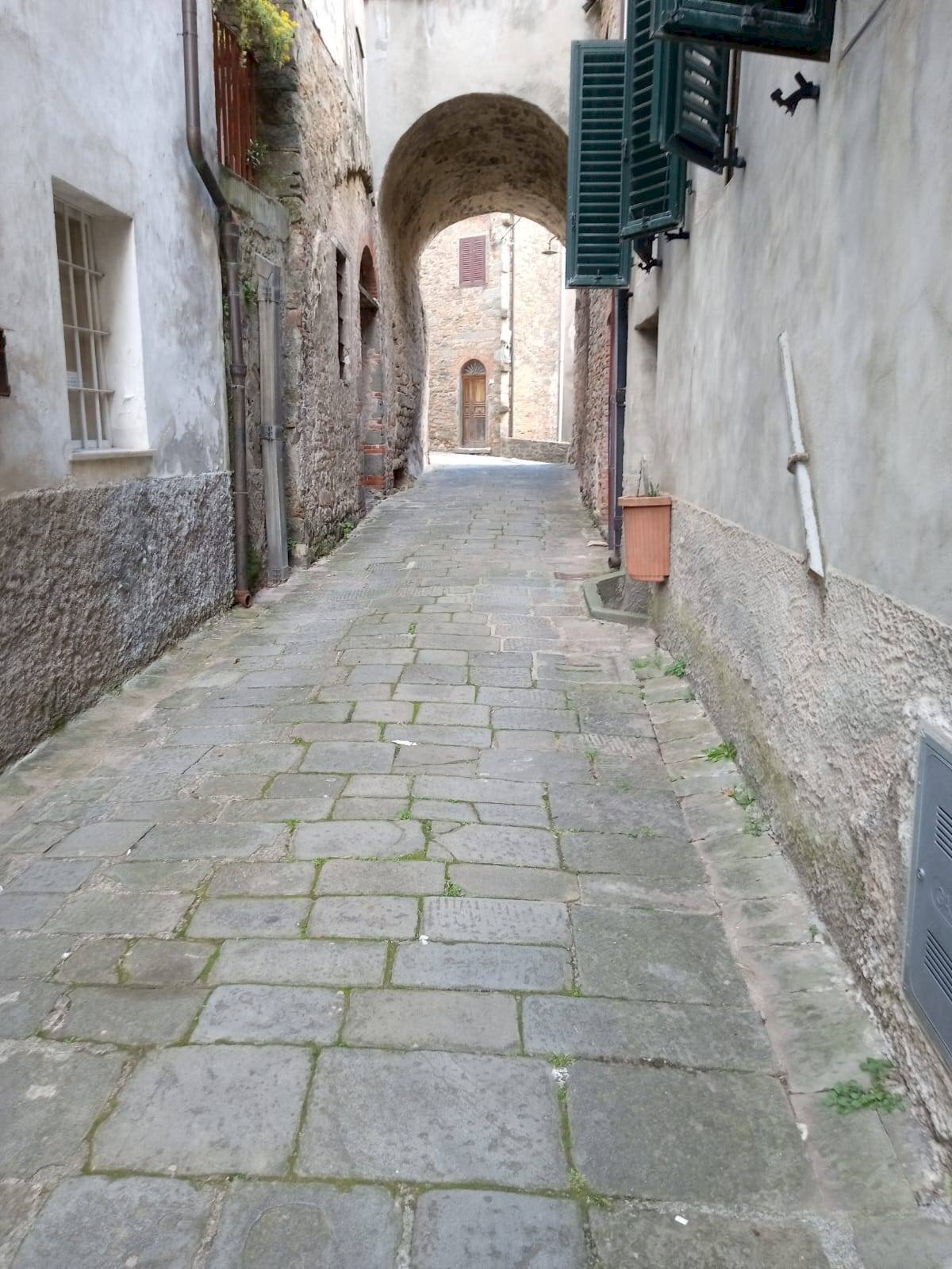 Foto 3 - Appartamento villa basilica
 
12, Villa Basilica - foto 3