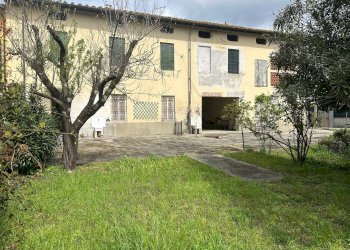 Foto 1 - Casa indipendente via sandei
 
48, Lucca - foto 1