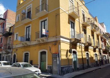 Foto 1 - Negozio Paterno - foto 1