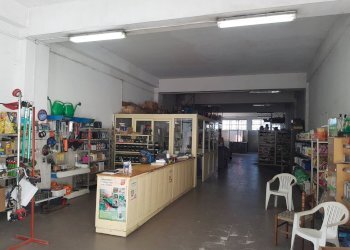 Foto 2 - Negozio Paterno - foto 2