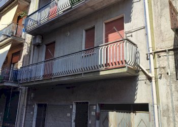 Foto 1 - Quadrilocale Paterno - foto 1