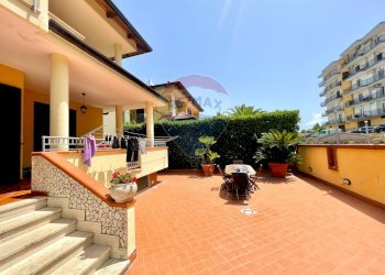 Terrazza - Villa Marano di Napoli - photo 15