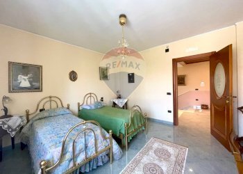 Camera / camera da letto - Villa Marano di Napoli - photo 28