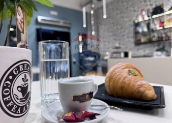 Dettagli - Cafeteria - Cold Bar CORSO UMBERTO I
 
58, Marano di Napoli - photo 1