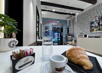 Dettagli - Cafeteria - Cold Bar CORSO UMBERTO I
 
58, Marano di Napoli - photo 13