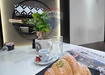 Dettagli - Cafeteria - Cold Bar CORSO UMBERTO I
 
58, Marano di Napoli - photo 18