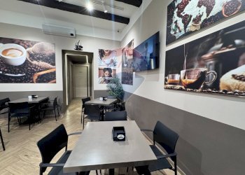 Sala da pranzo - Cafeteria - Cold Bar CORSO UMBERTO I
 
58, Marano di Napoli - photo 32