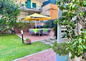 Terrazza - Villa Papa Giovanni Paolo I
 
4, Mugnano di Napoli - photo 4