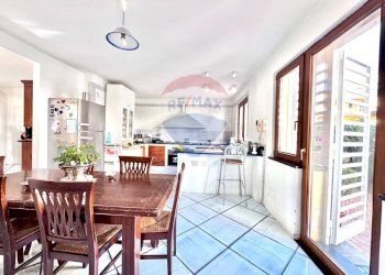 Sala da pranzo - Villa Papa Giovanni Paolo I
 
4, Mugnano di Napoli - photo 17