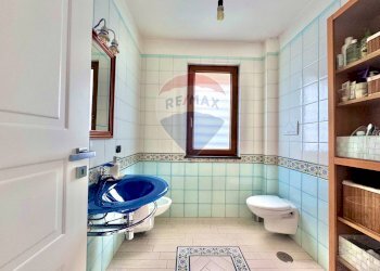 Bagno - Villa Papa Giovanni Paolo I
 
4, Mugnano di Napoli - photo 24