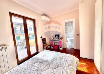 Camera / camera da letto - Villa Papa Giovanni Paolo I
 
4, Mugnano di Napoli - photo 48