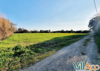 Foto 1 - Terreno agricolo Via Sant'Anastasia
 
15, Fondi - foto 1