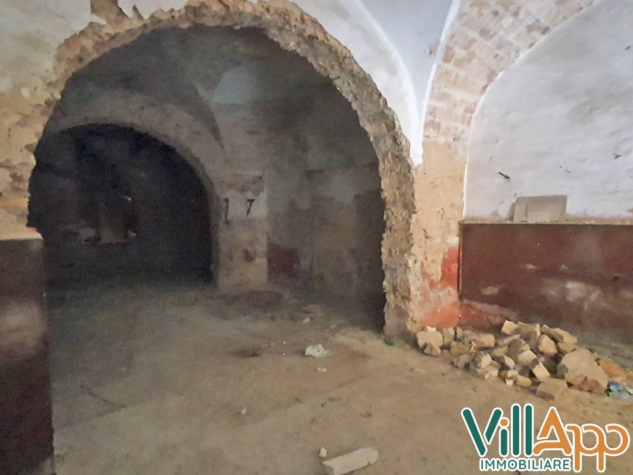 Foto 2 - Commercial Premises Corso appio claudio
 
60, Fondi - photo 2