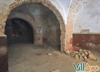 Foto 2 - Commercial Premises Corso appio claudio
60, Fondi - photo 2