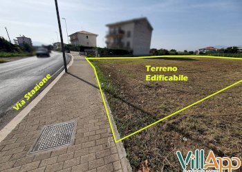 Foto 2 - Terreno edificabile Via Stazione
 
214, Fondi - foto 1