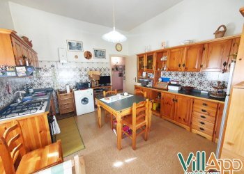 Foto 16 - Villa Via Bettino Ricasoli
 
17, Fondi - foto 16