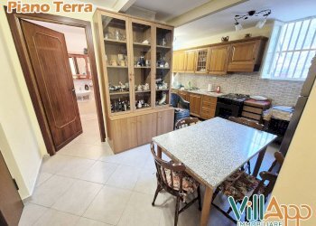 Foto 20 - Villa Via Molelle
 
55, Fondi - foto 17