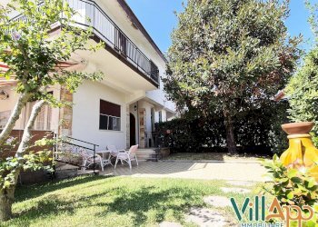 Foto 31 - Villa Viale delle Rose
 
15, Fondi - foto 29