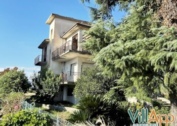 Foto 3 - Villa Via Stazione
 
242, Fondi - foto 3