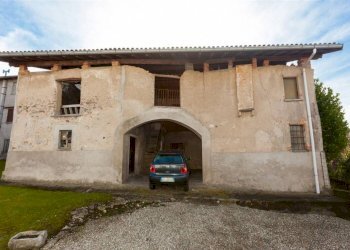 Foto 9 - Stabile - Palazzo Via Giuseppe Garibaldi
 
5, Biandronno - foto 9