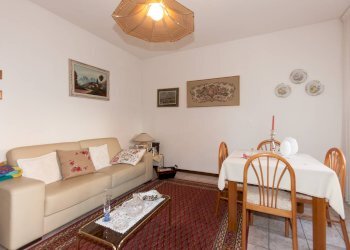 Foto 25 - Stabile - Palazzo Via Giuseppe Garibaldi
 
5, Biandronno - foto 25