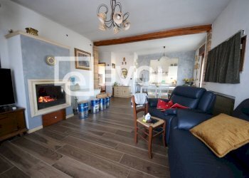 Foto 1 - Casa indipendente via Montenars
 
2/A, Carlino - foto 1