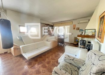 Foto 10 - Casa indipendente via Montenars
 
2/A, Carlino - foto 10