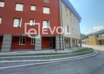 Foto 3 - Appartamento Piazza Marnico
 
22, Artegna - foto 3