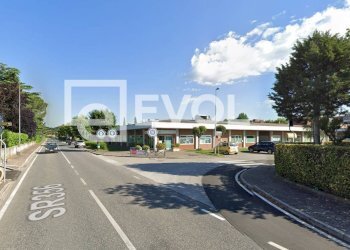 Foto 2 - Locale Commerciale via Giovanni XXIII, Corno di Rosazzo - foto 2