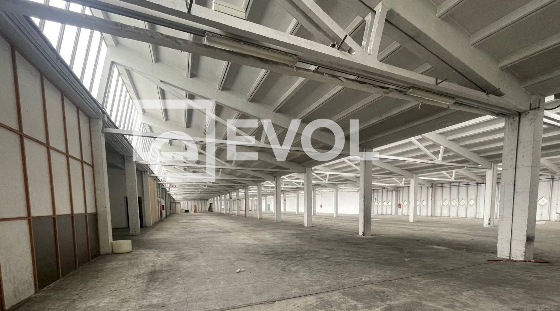 Foto 2 - Capannone Via GRIALBA, Tolmezzo - foto 2