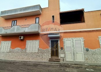 Edificio all\'aperto - Appartamento Via Fratelli Cervi
 
1, Cellino San Marco - foto 1