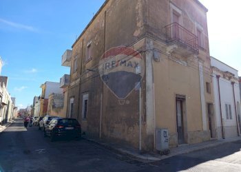 Edificio all\'aperto - Independent house Via Pier Giovanni Rizzo
 
31, San Pietro Vernotico - photo 1