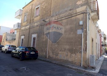 Edificio all\'aperto - Independent house Via Pier Giovanni Rizzo
 
31, San Pietro Vernotico - photo 2