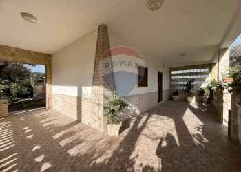 Terrazza - Villa Contrada Santa Rosa Galina
 
snc, Mesagne - foto 7