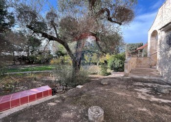 Giardino - Villa Contrada Santa Rosa Galina
 
snc, Mesagne - foto 10