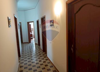 Hall / corridoio - Villa Latiano - foto 17