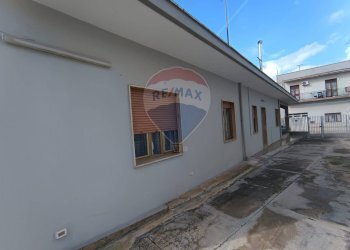 Edificio all\'aperto - Villa Latiano - foto 23