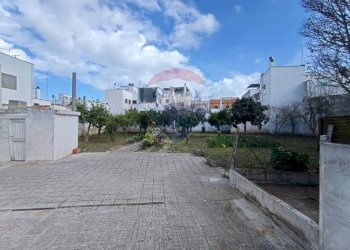 Edificio all\'aperto - Villa Latiano - foto 25