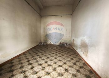 Stanza vuota - Casa indipendente Via Borgo Antico
 
13-15, Mesagne - foto 18