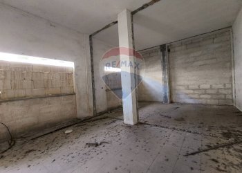 Parcheggio - Stabile - Palazzo Via Pietro Nenni
 
snc, Salice Salentino - foto 4