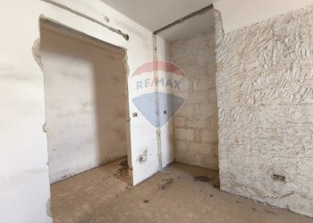 Stanza vuota - Stabile - Palazzo Via Pietro Nenni
 
snc, Salice Salentino - foto 19