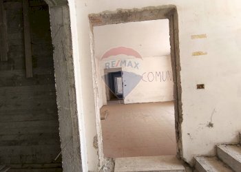 Stanza vuota - Stabile - Palazzo Via Pietro Nenni
 
snc, Salice Salentino - foto 20