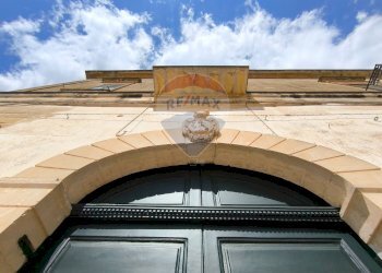 Edificio all\'aperto - Casa indipendente Via Pietro Orsini
 
4, Soleto - foto 2