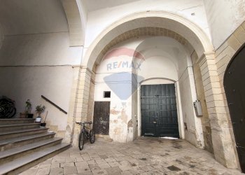 Edificio all\'aperto - Casa indipendente Via Pietro Orsini
 
4, Soleto - foto 3