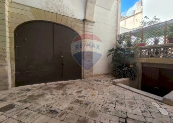 Terrazza - Casa indipendente Via Pietro Orsini
 
4, Soleto - foto 4