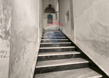 Scale - Casa indipendente Via Pietro Orsini
 
4, Soleto - foto 8