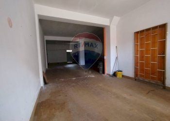 Parcheggio - Casa indipendente Via Don Giovanni Minzoni
 
2, Cellino San Marco - foto 16