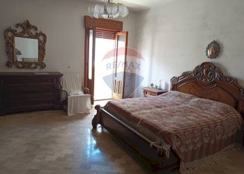 Camera / camera da letto - Casa indipendente Via Vincenzo Bellini
 
13, San Donaci - foto 25